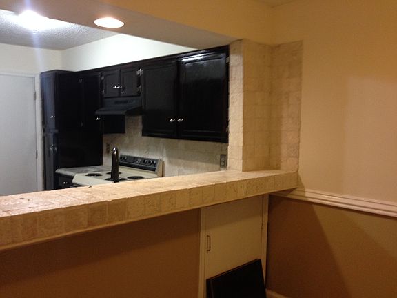 5th image of 448 Deerwood St Unit G
