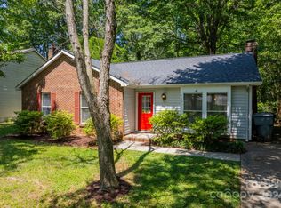 5617 Running Wood Ln, Charlotte, NC 28215
