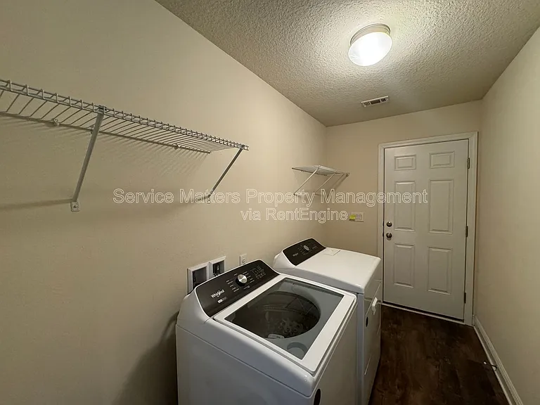4504 Hampton Bay Blvd — Photo 29