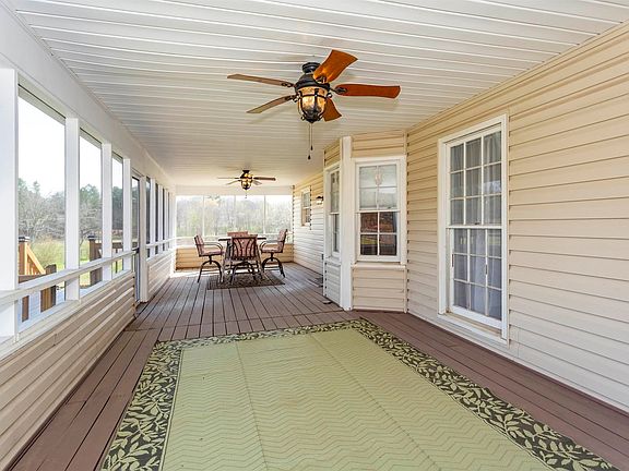 4th image of 5281 Sunny Meadows Dr