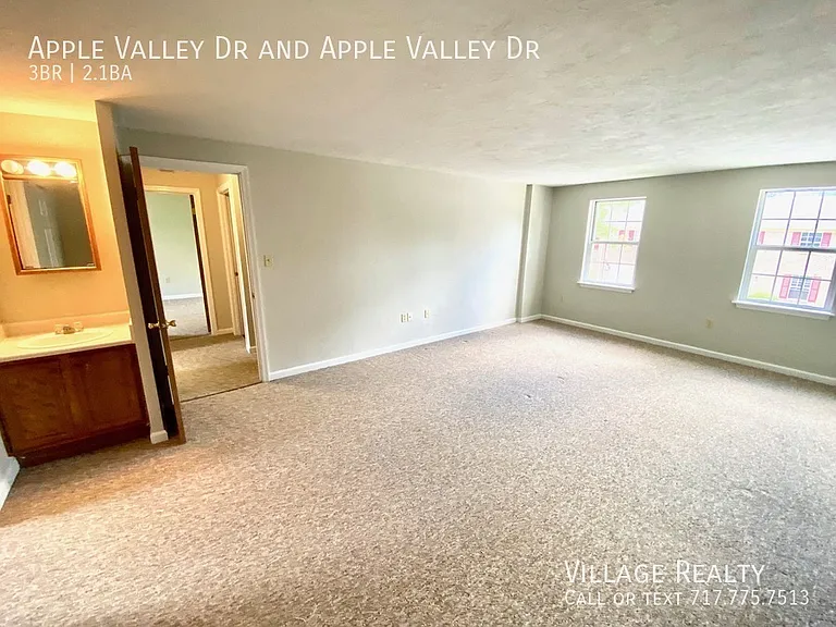 Apple Valley Dr — Photo 23