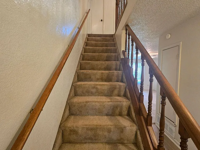 3702 Hereford Ln #D — Photo 9
