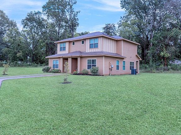 5th image of 462 Austin Ln #462