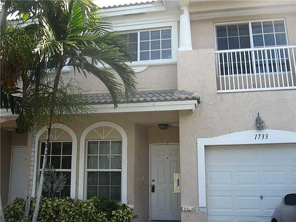 4th image of 1733 NW 94th Ave #1733