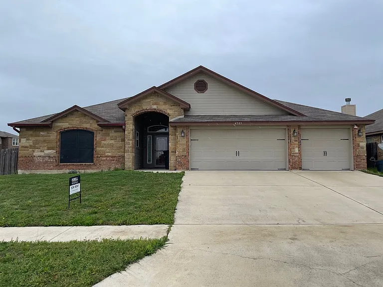 4509 Colonel Dr — Photo 1