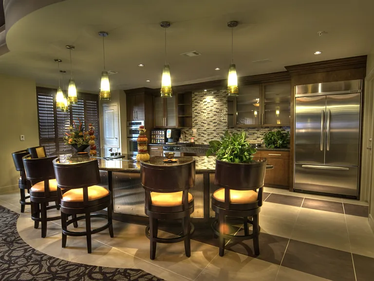 North Post Oak Lofts — Photo 13