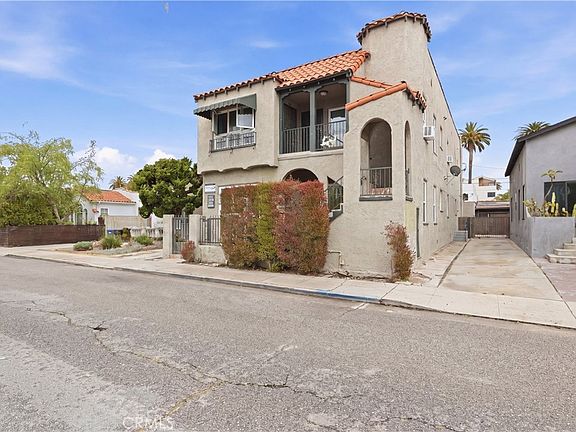 4th image of 2744 S Redondo Blvd