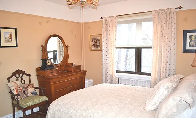 Sold by Calabrese Real Estate | media 41