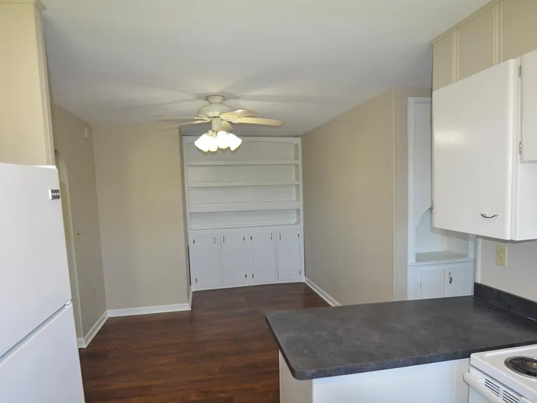 257 Sunset Ave #2 — Photo 8