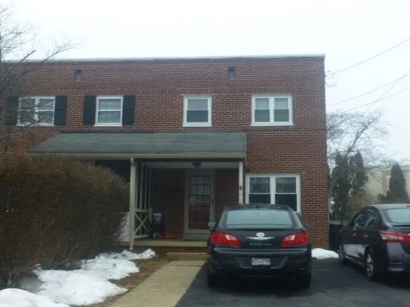725 Skyline Dr, Lancaster, PA 17601