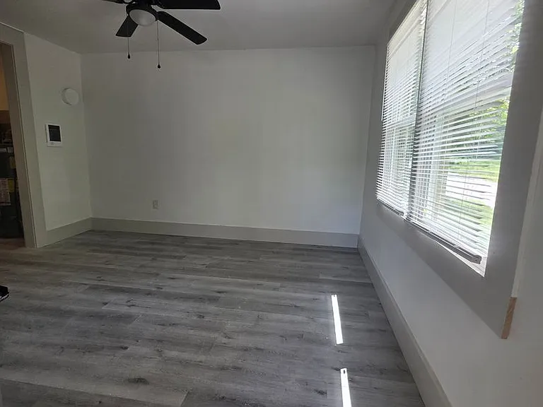 4421 Windemere Ave — Photo 3