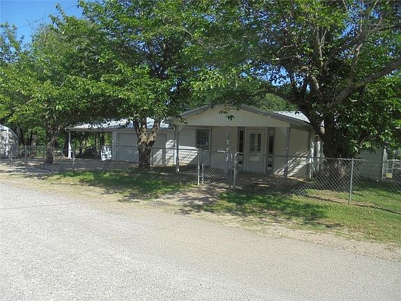 2nd image of 222 County Road 1745