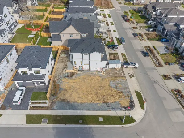 6907 205th St, Langley, BC V2Y 1N7