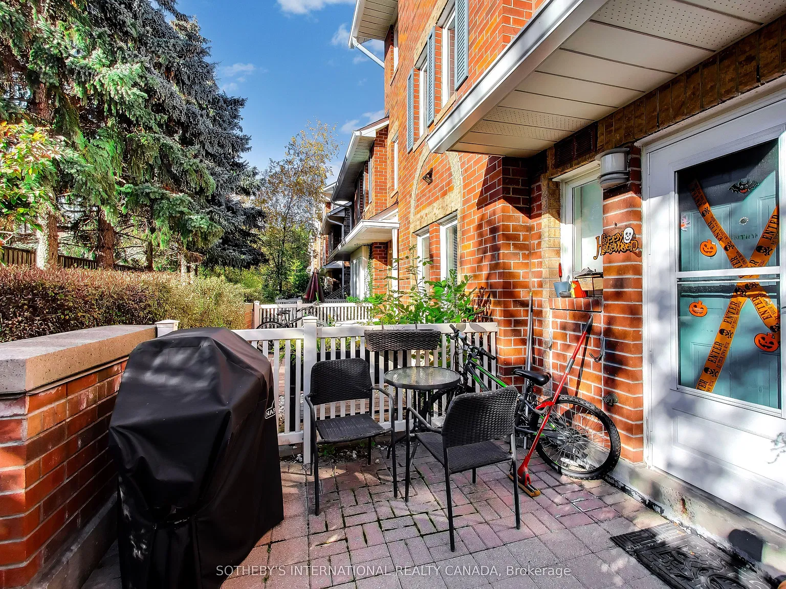 3 bed, $3,200 — Photo 2