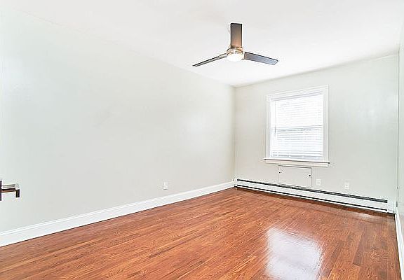 3rd image of 1261 Rogers Ave #4