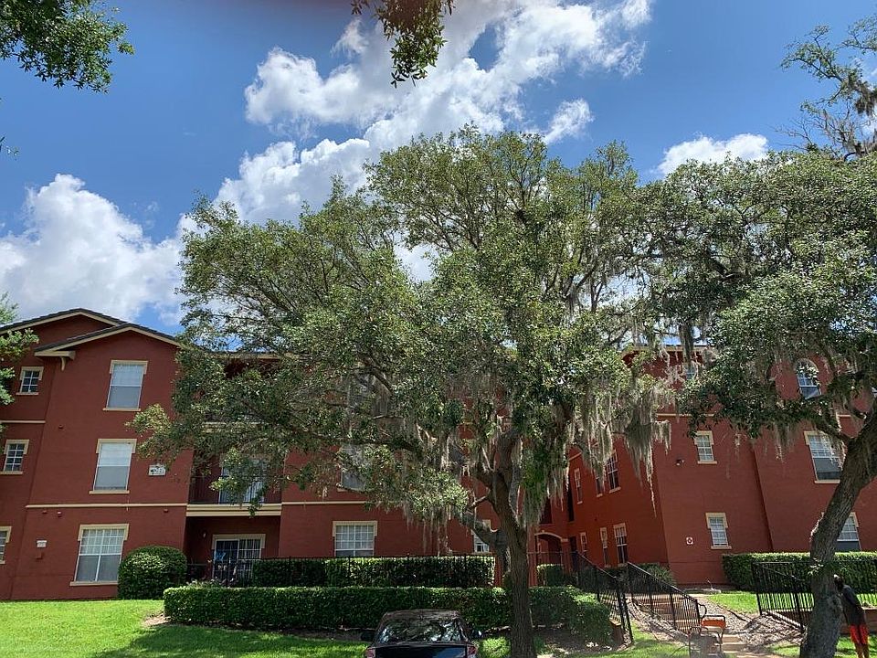 1st image of 122 Vista Verdi 320 Cir