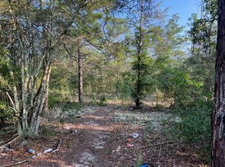 26 E Juniper Ave, Defuniak Springs, FL 32433