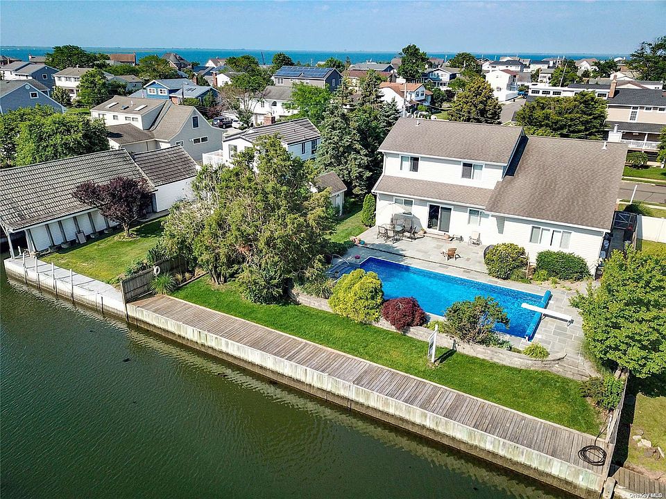 46 Waterview Avenue, Massapequa, NY 11758 Zillow