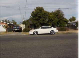 207 Grove St, Madera, CA 93637