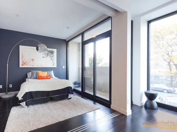 29 Montrose Avenue image 1 of 5