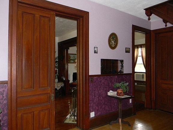 Entry to Parlor