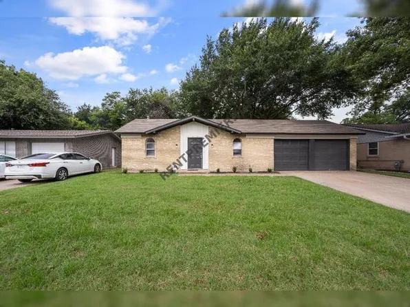 2510 S Fielder Rd, Arlington, TX 76015