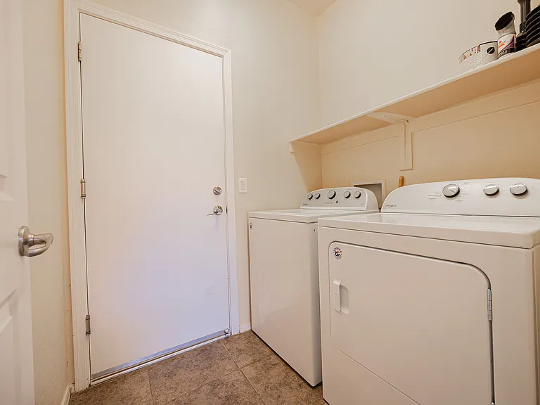 4418 W Hower Rd — Photo 30