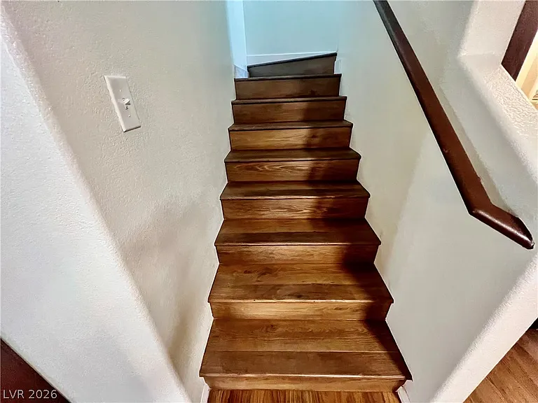 1324 Sun Village Ave — Photo 28
