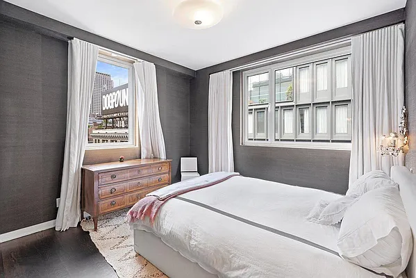 Rented by Douglas Elliman | media 6