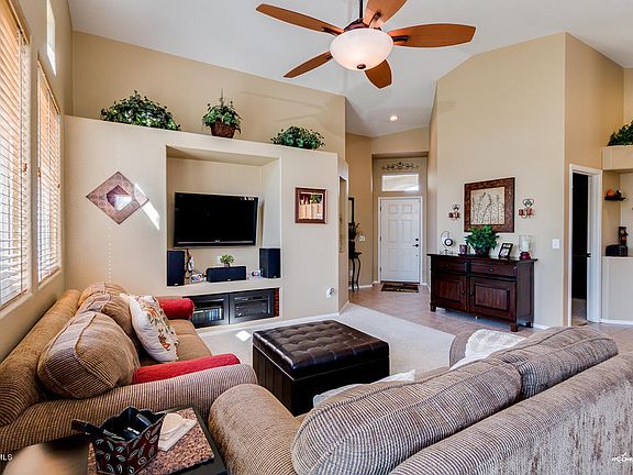 3rd image of 9313 E Lompoc Ave
