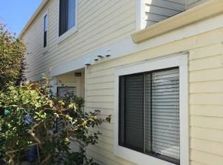 27 Parfait Ln, Alameda, CA 94502