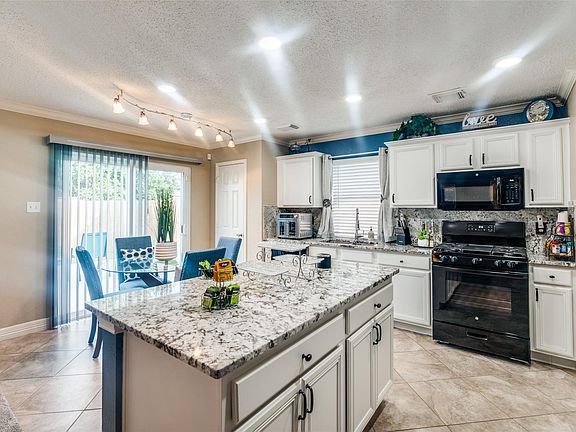 5th image of 7702 Cresswell Dr