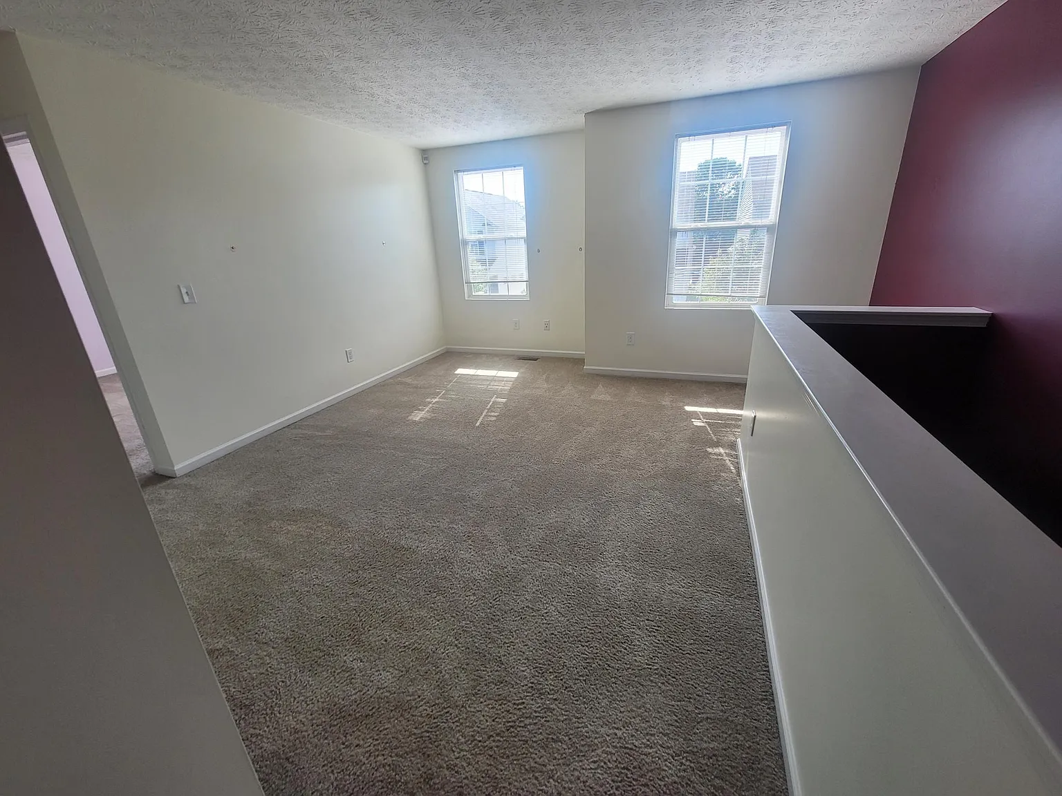 3 bed, 1866 sqft, $2,300 — Photo 3