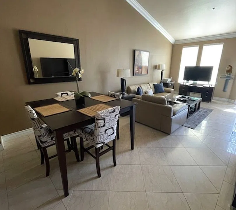 220 E Flamingo Rd #327