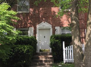 1414 Lincolnshire Dr, Champaign, IL 61821