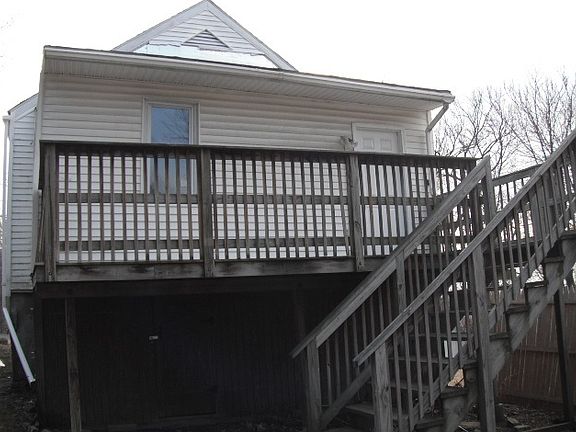 2nd image of 52 Mann Ave
