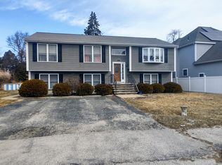 817 Franklin St, Worcester, MA 01604