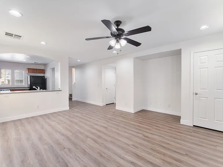 9109 Pearl Cotton Ave — Photo 10