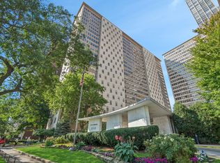 3950 N Lake Shore Dr APT 2125, Chicago, IL 60613