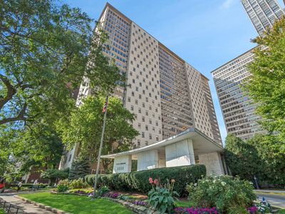 3950 N Lake Shore Dr APT 2125, Chicago, IL, 60613