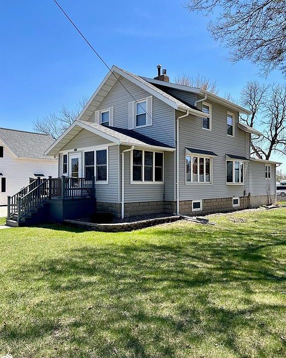 202 2nd Ave NE, Clarion, IA 50525 Zillow