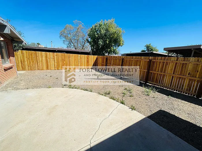 1310 N Richey Blvd #D — Photo 11