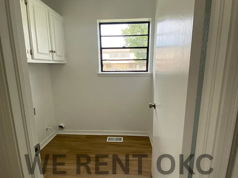 3613 Wynn Cir — Photo 7