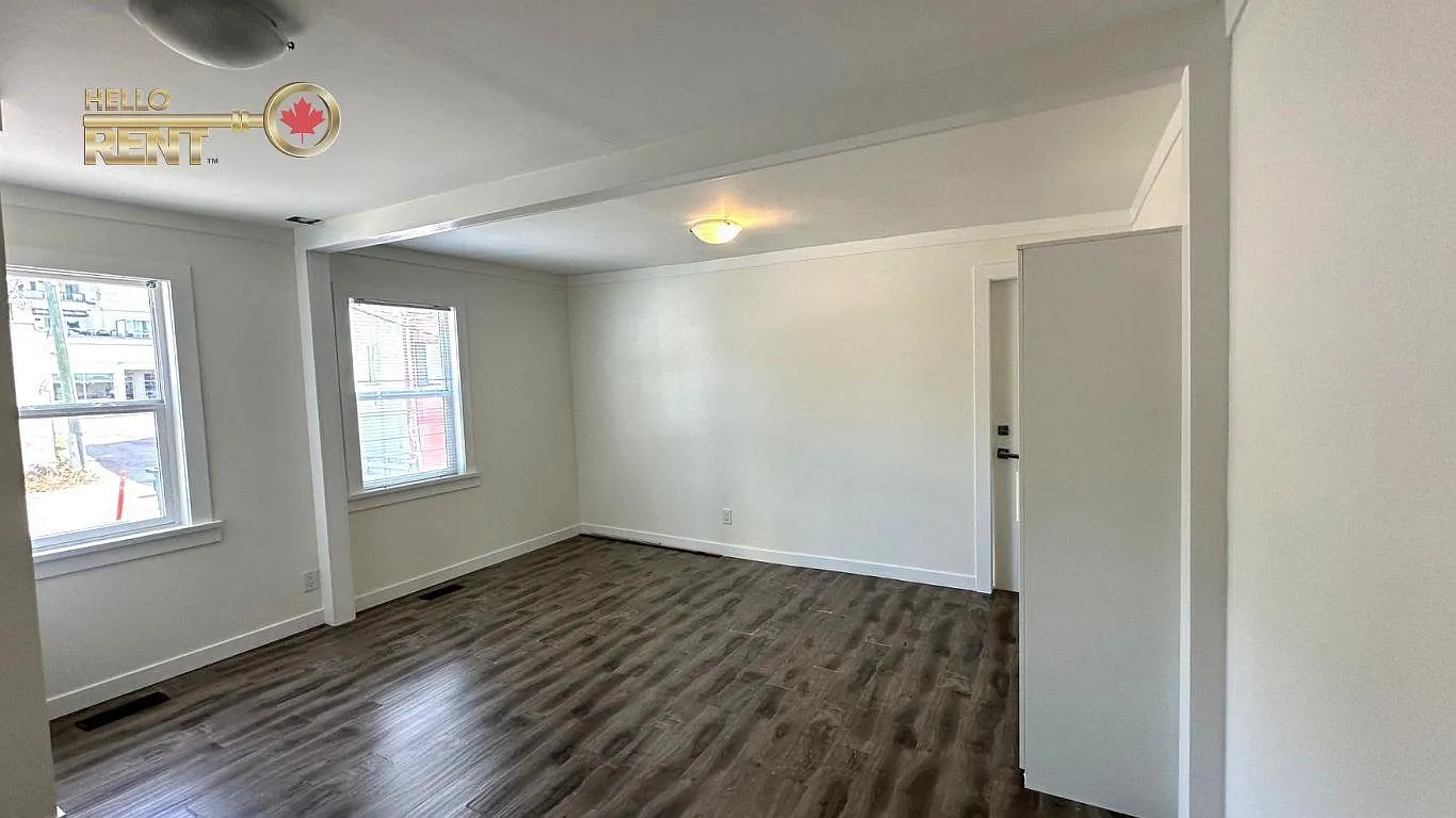 Studio, 375 sqft, $1,690 — Photo 2