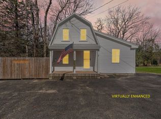 154 Middlesex Rd, Topsham, ME 04086