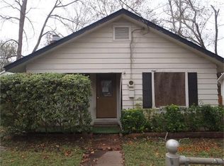 307 W Watson St, Willis, TX 77378
