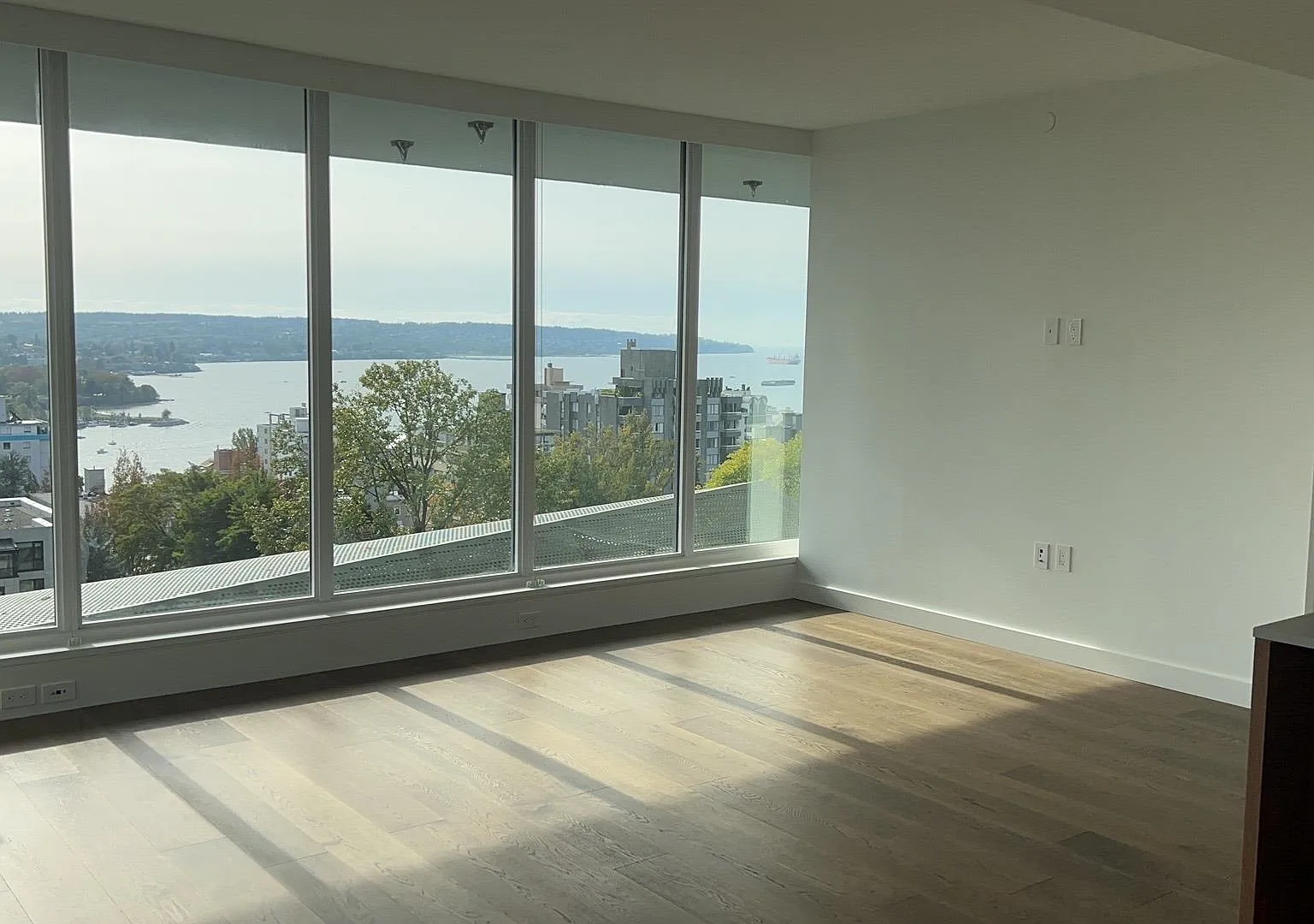 2 bed, 1336 sqft, $5,500 — Photo 1