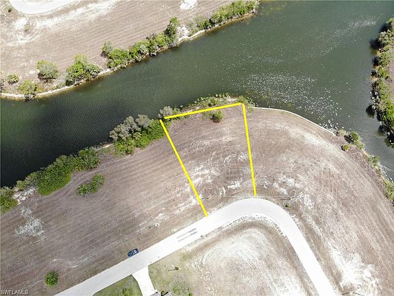 3rd image of 1704 NE 42nd Ter Lot 21