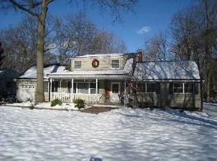 3 Willow Dr, Randolph, NJ 07869