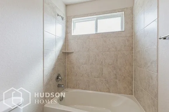 5744 Brook Pr — Photo 14
